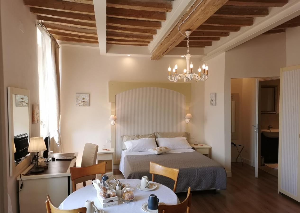 Ariediparma - Rooms&Apartments Eksteriør billede